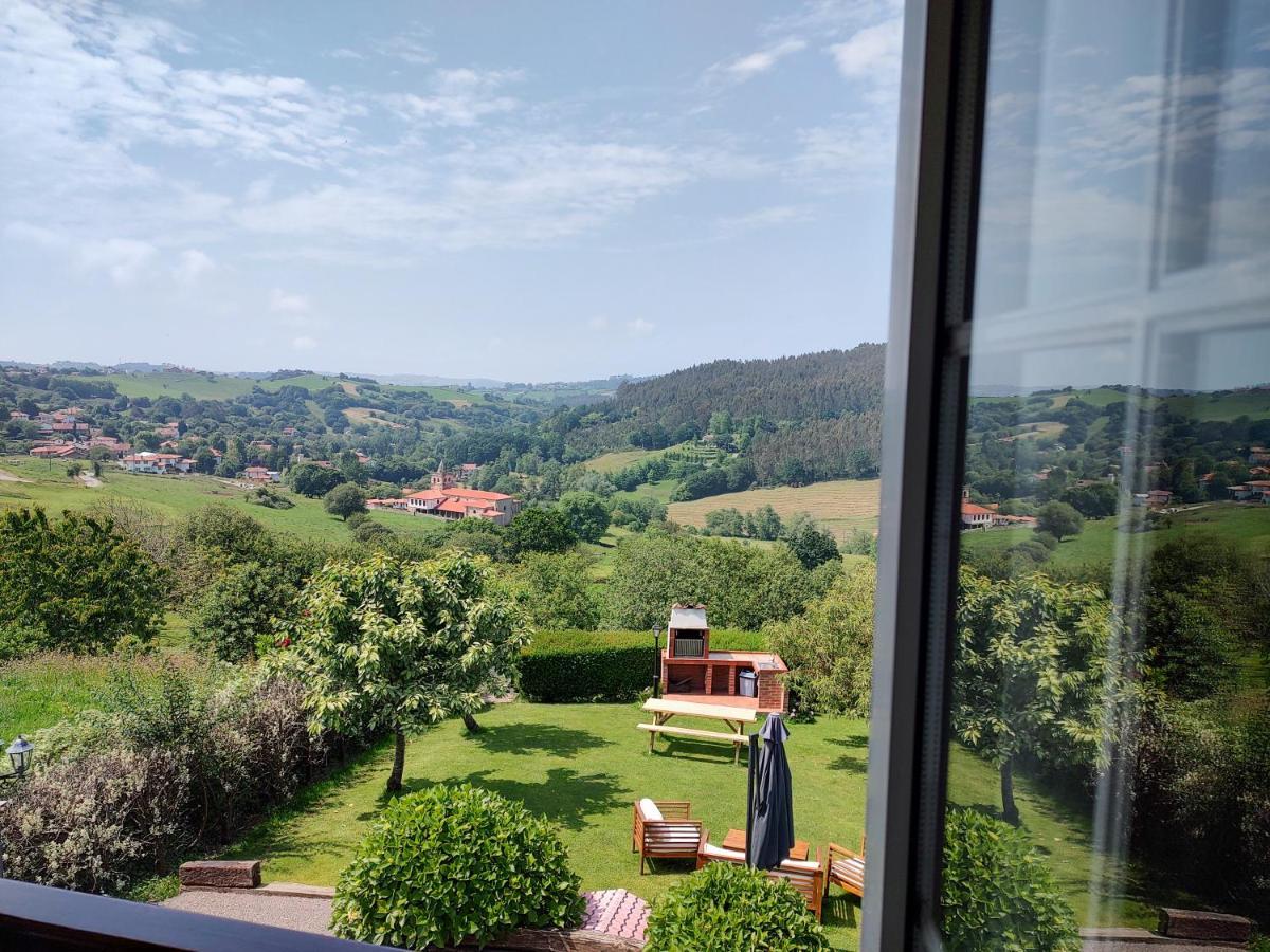 Apartamentos Corona Comillas Bagian luar foto