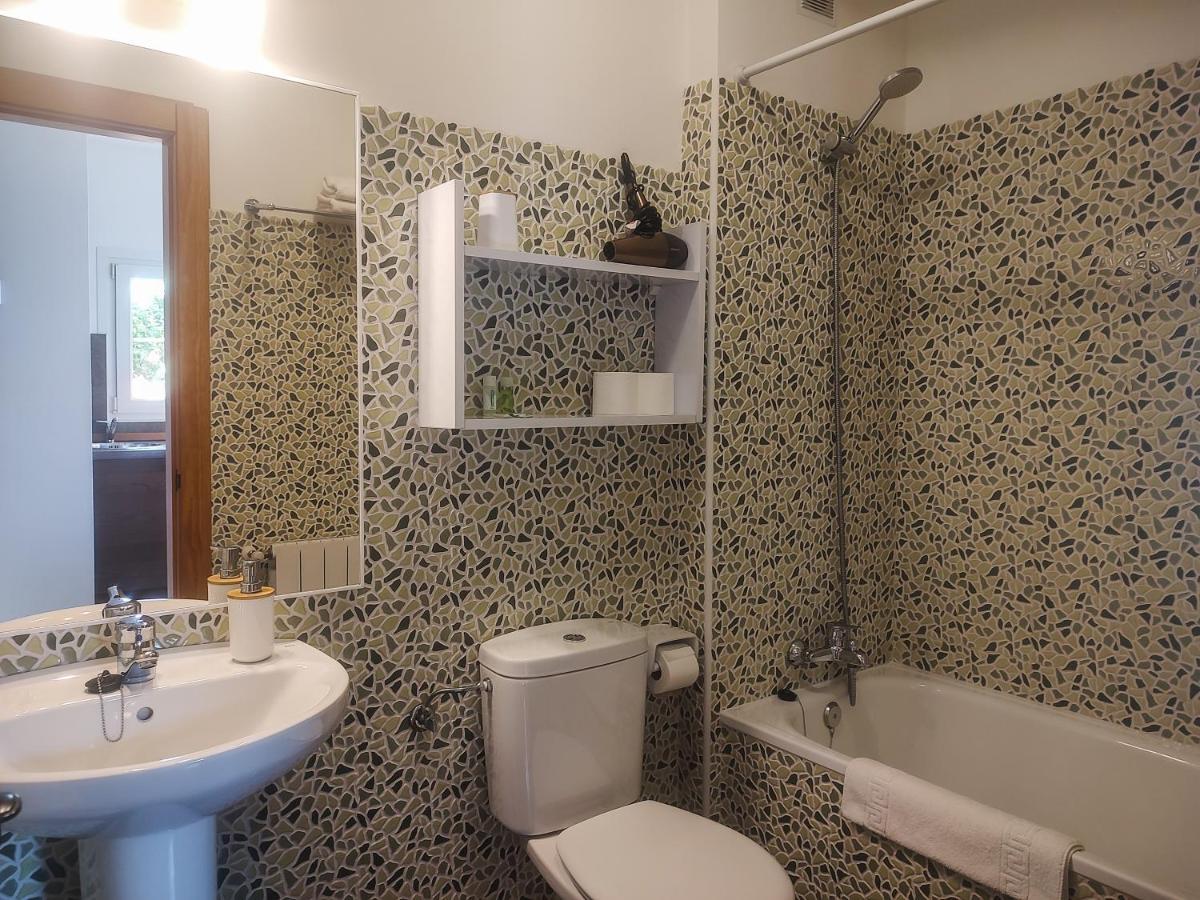 Apartamentos Corona Comillas Bagian luar foto