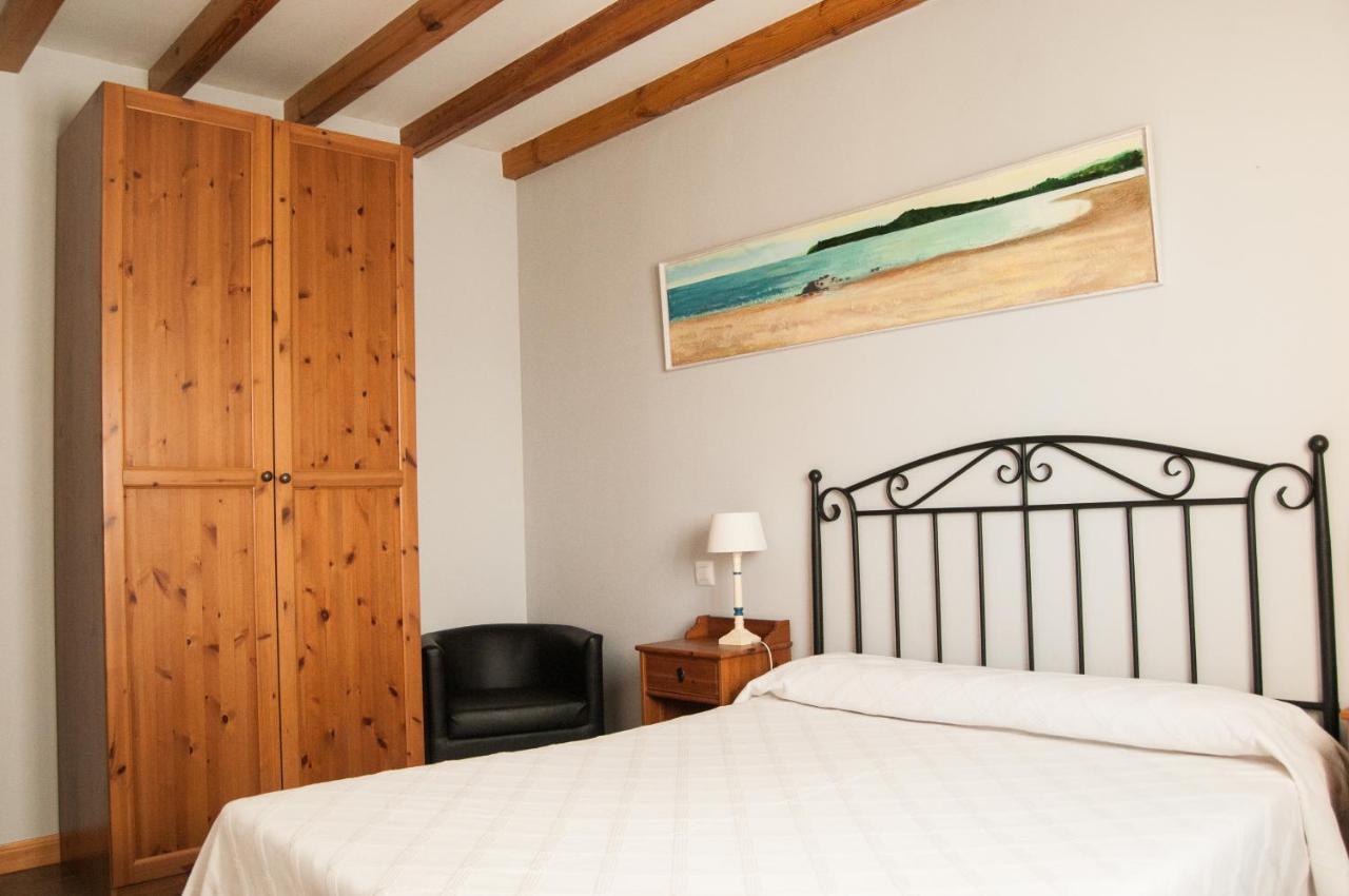 Apartamentos Corona Comillas Bagian luar foto